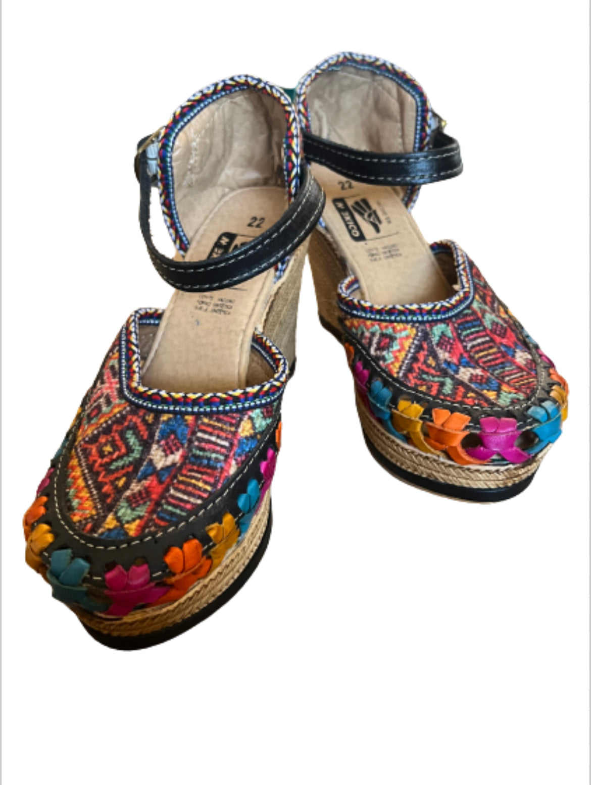1117/ Tela shoe