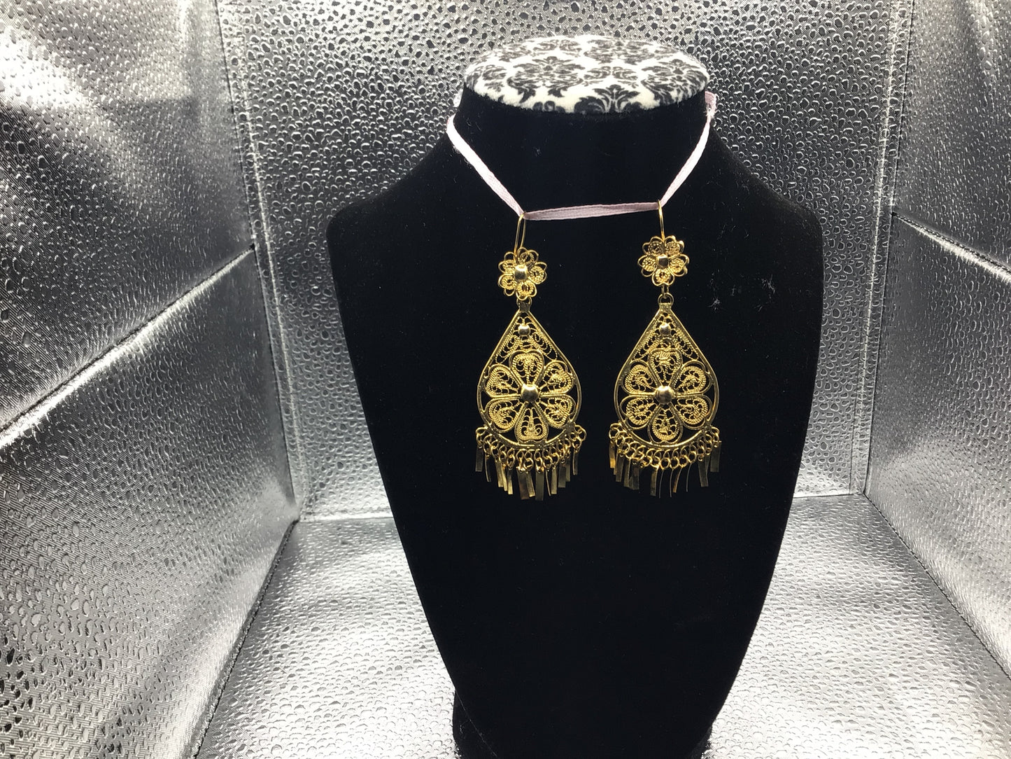 Medium Gold Earrings