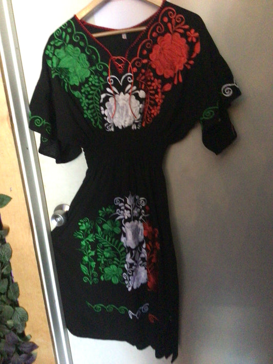 Tri Color Mariposa Sleeve Dress