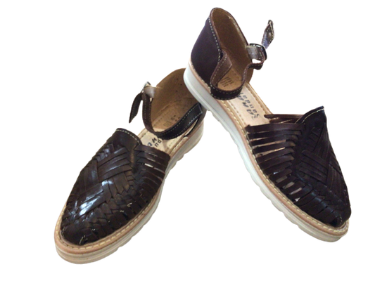 T44/ BROWN / Sandshoe