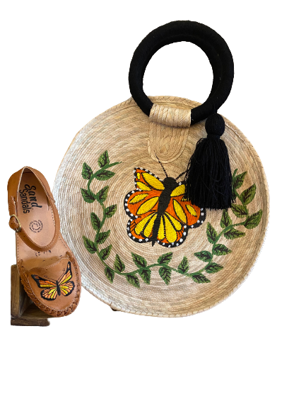 Monarch butterfly tote bag
